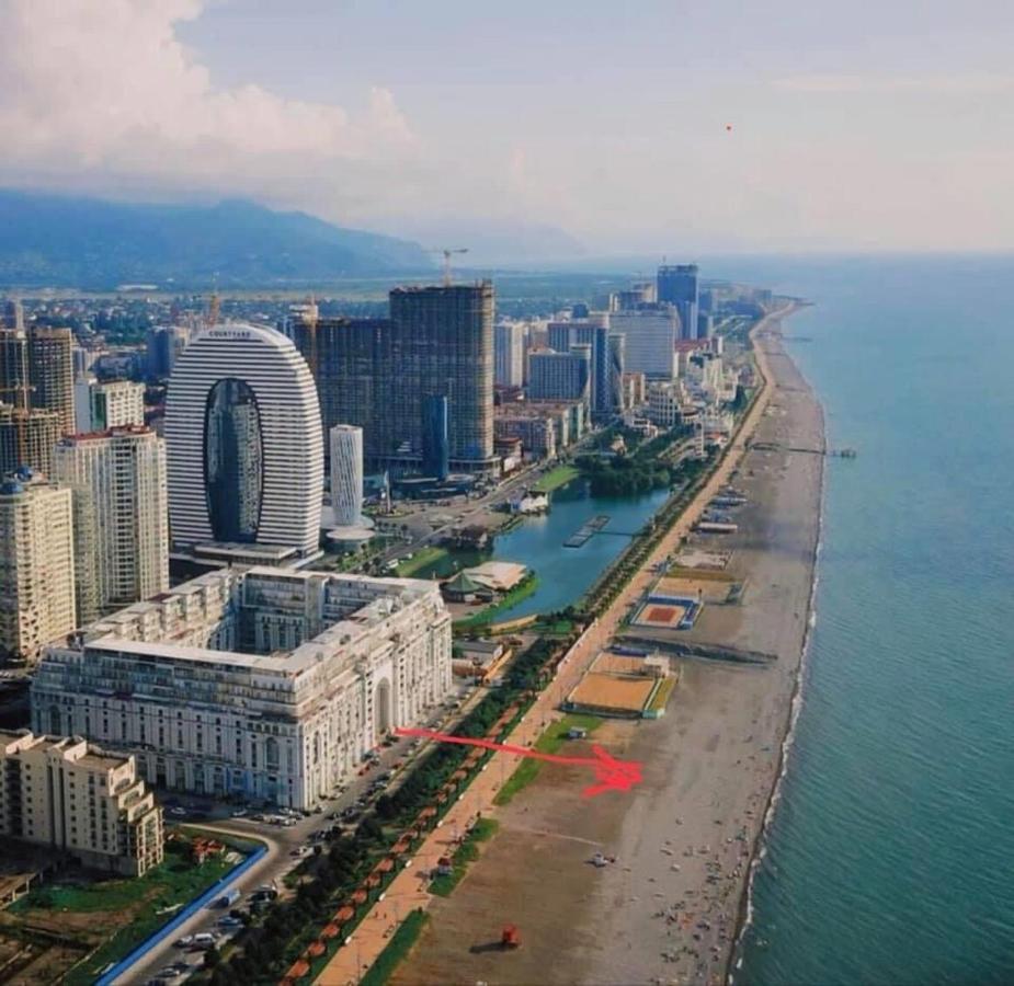 Apartamento Amazing Magnolia Batumi Exterior foto