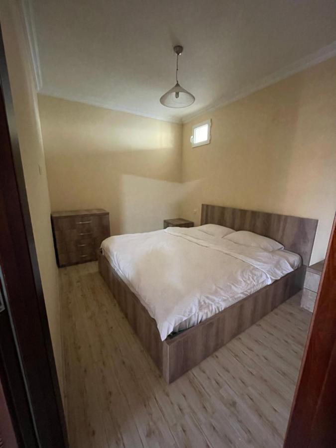 Apartamento Amazing Magnolia Batumi Exterior foto