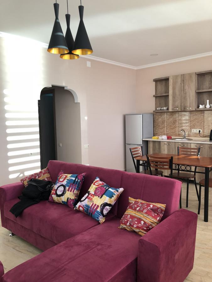 Apartamento Amazing Magnolia Batumi Exterior foto